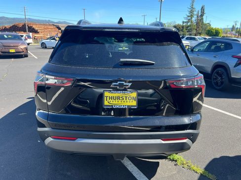 New 2026 Chevrolet Equinox LT w/ Midnight Edition image 6