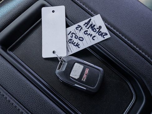 Used 2021 GMC Sierra 1500 SLT image 31