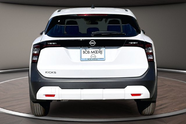 New 2027 Nissan Kicks S FWD image 4