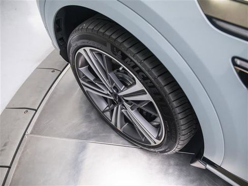 New 2026 Genesis GV80 3.5T e-SC image 12