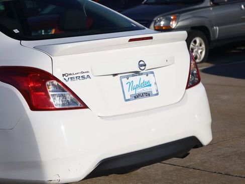 Used 2019 Nissan Versa S Plus image 6