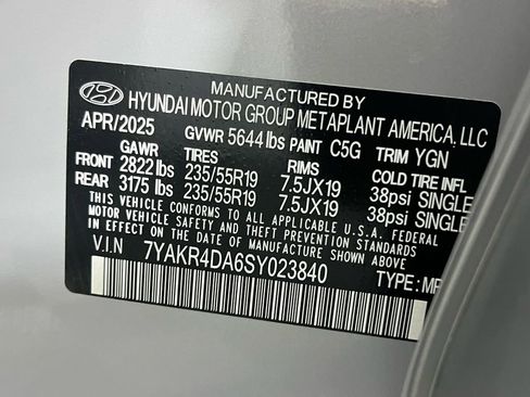 Used 2025 Hyundai Ioniq 5 Limited image 35