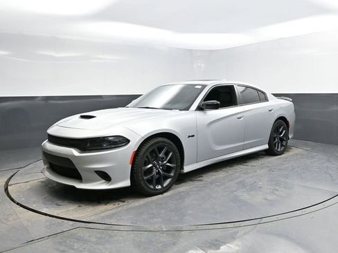 Used 2023 Dodge Charger R/T w/ Plus Group image 5