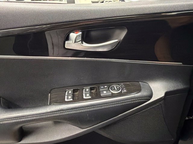 Used 2020 Kia Sorento LX AWD/4WD image 25