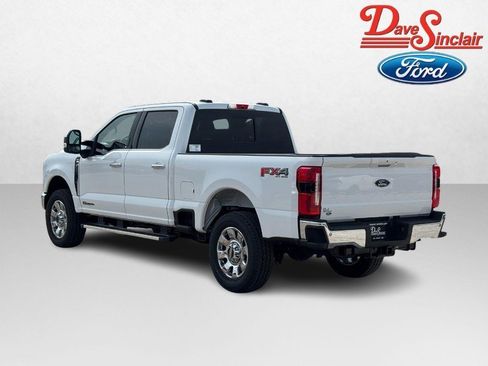 New 2026 Ford F250 Lariat w/ Chrome Package AWD/4WD image 9