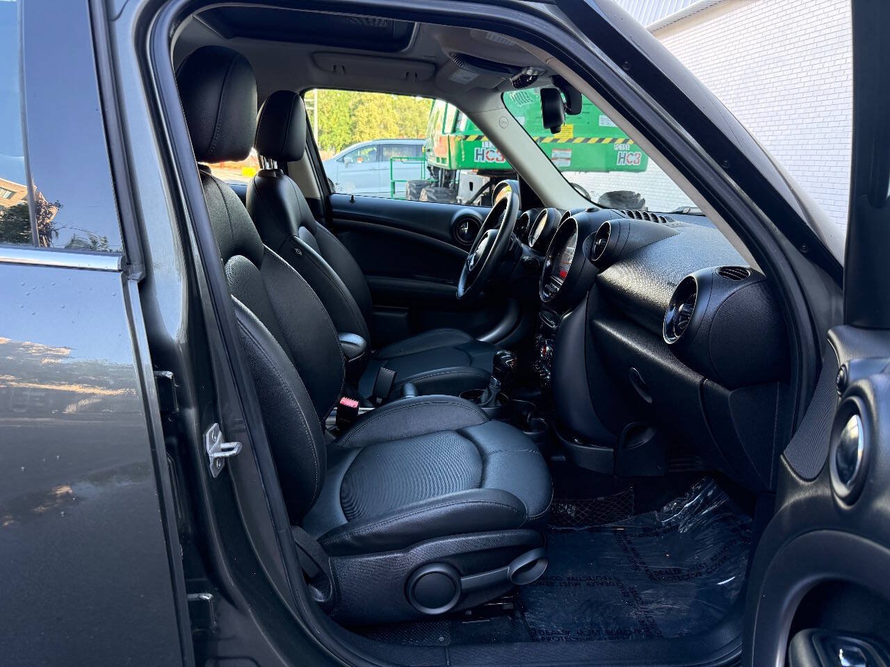 Used 2014 MINI Cooper Countryman S FWD image 8