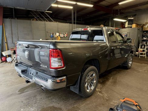 Used 2019 RAM 1500 Big Horn AWD/4WD image 5