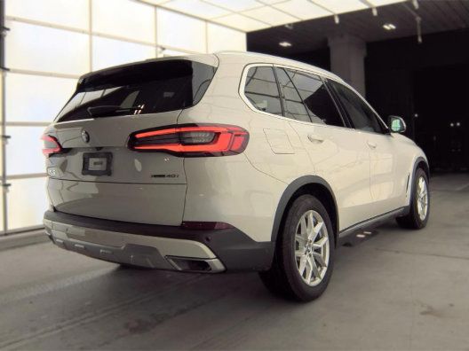 Used 2019 BMW X5 xDrive40i AWD/4WD image 2