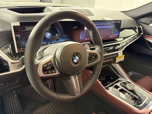New 2026 BMW X6 xDrive40i image 14