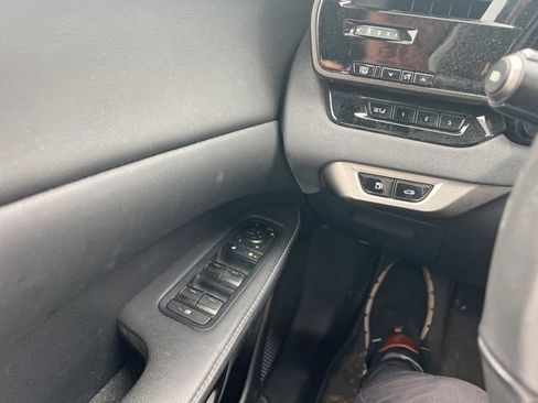 Used 2023 Lexus RX 350h w/ Accessory Package (2T) AWD/4WD image 23