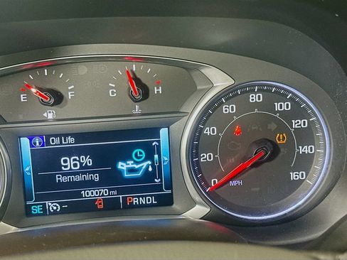Used 2017 GMC Acadia SLT FWD image 12