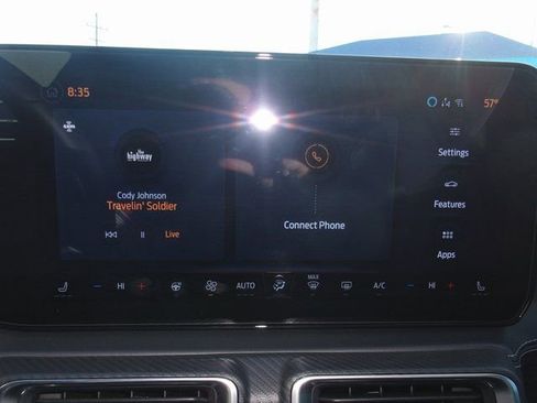 Used 2025 Ford Mustang GT Premium image 18