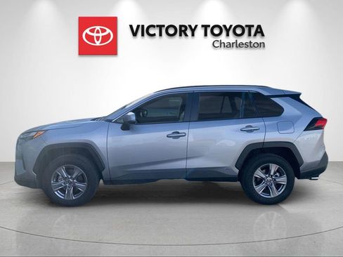 Used 2025 Toyota RAV4 XLE w/ Convenience Package image 2