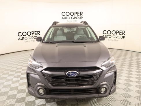 Used 2023 Subaru Outback Premium AWD/4WD image 9