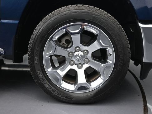 Used 2022 RAM 1500 Big Horn AWD/4WD image 9