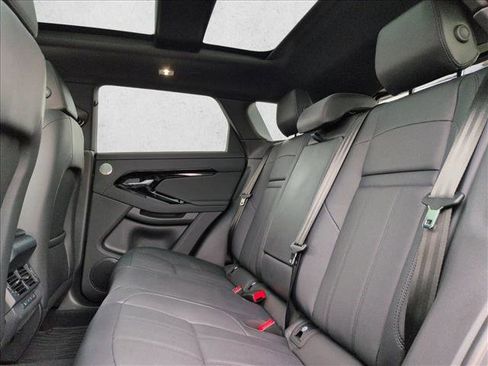 Used 2024 Land Rover Range Rover Evoque Dynamic SE AWD/4WD image 21