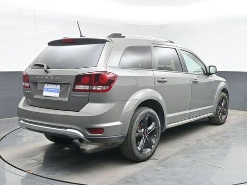 Used 2020 Dodge Journey Crossroad FWD image 10