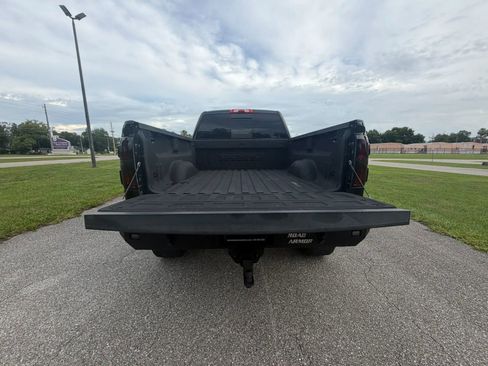 Used 2016 GMC Sierra 2500 Denali w/ Duramax Plus Package AWD/4WD image 7