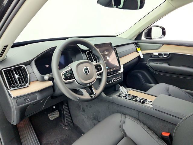 New 2026 Volvo XC90 B6 Plus w/ Protection Package Premier AWD/4WD image 20