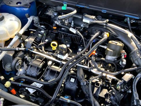 Certified 2023 Ford Maverick XLT w/ Equipment Group 300A Standard image 30