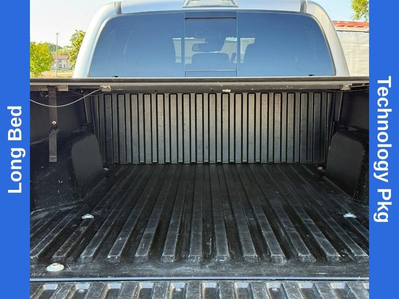 Used 2021 Toyota Tacoma TRD Sport w/ Technology Package AWD/4WD image 9