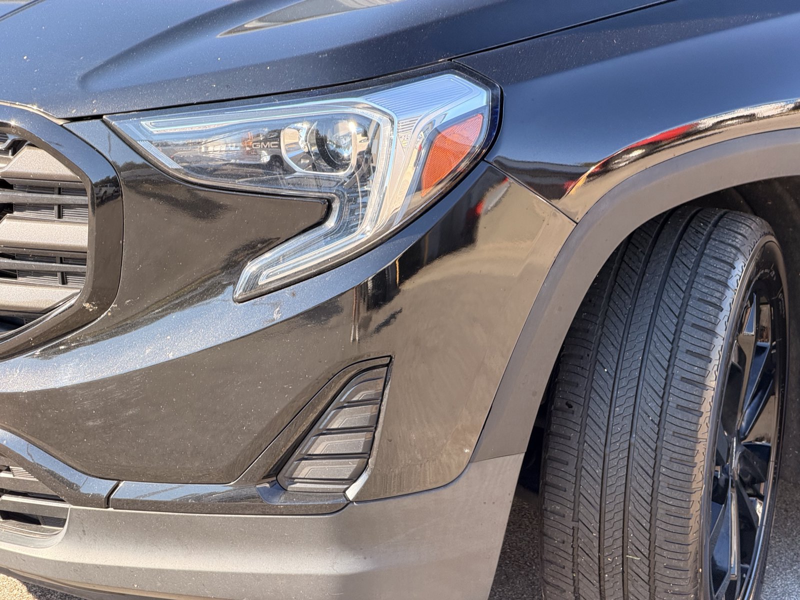 Used 2021 GMC Terrain SLE w/ Driver Convenience Package FWD image 8