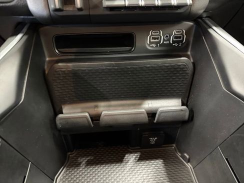 Used 2022 RAM 1500 Big Horn AWD/4WD image 16