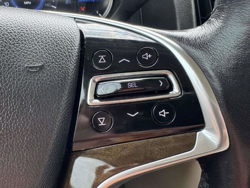 Used 2020 Cadillac Escalade Premium Luxury AWD/4WD image 29