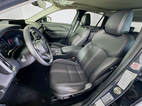 Used 2025 MAZDA CX-50 AWD 2.5 S w/ Premium Package image 13