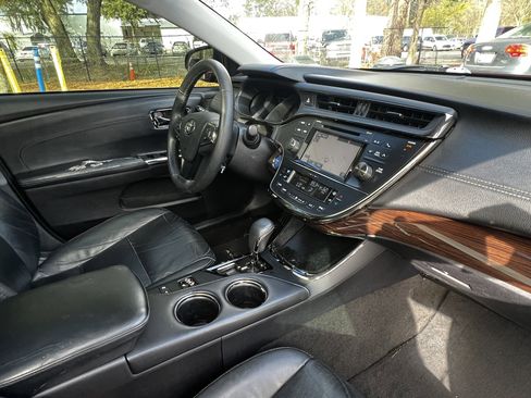 Used 2015 Toyota Avalon XLE Touring image 49