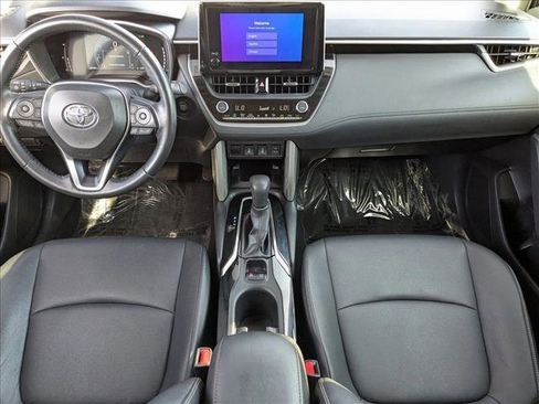 Used 2024 Toyota Corolla Cross XLE image 16