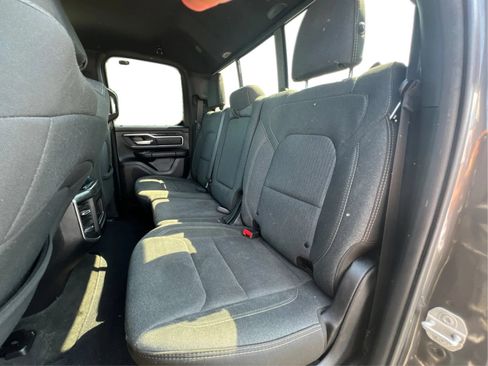 Used 2019 RAM 1500 Big Horn AWD/4WD image 17