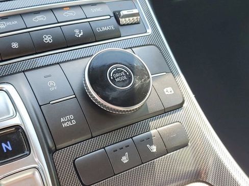 Certified 2023 Hyundai Santa Fe SEL image 30