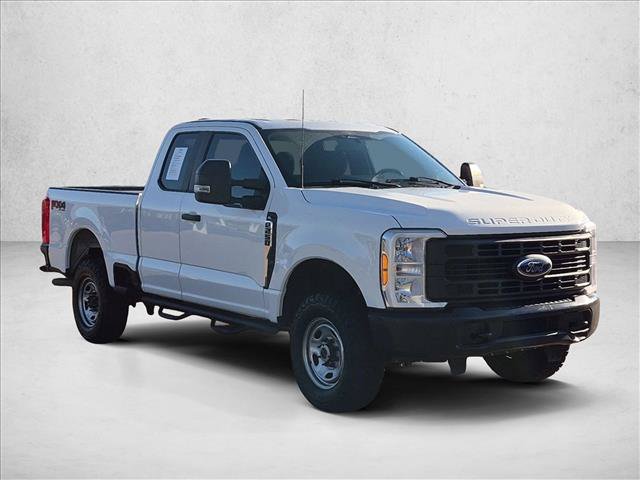Used 2023 Ford F250 XL w/ FX4 Off-Road Package AWD/4WD image 3