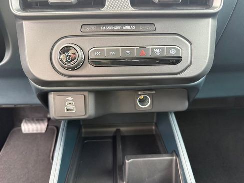 New 2026 Ford Maverick XL image 22