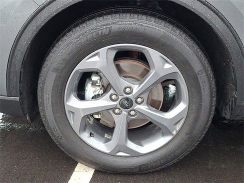 Used 2025 Ford Escape ST-Line image 8