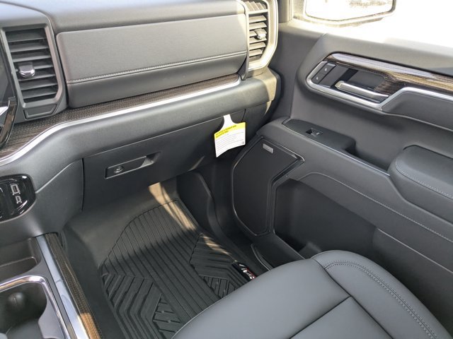 New 2026 Chevrolet Silverado 1500 RST w/ RST All Star Premium Package AWD/4WD image 18