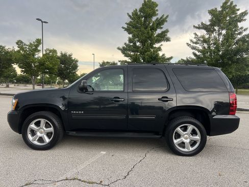 Used 2012 Chevrolet Tahoe LS AWD/4WD image 2