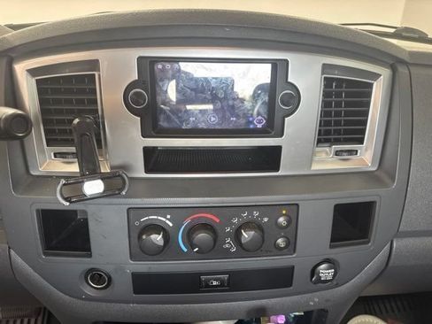 Used 2008 Dodge Ram 1500 Truck SLT RWD image 15