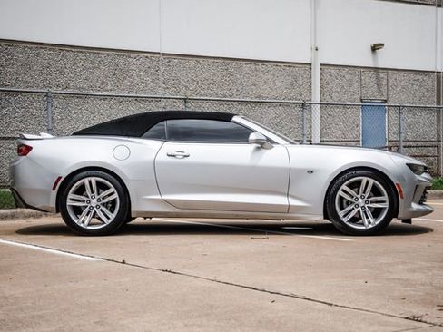 Used 2016 Chevrolet Camaro LT RWD image 38