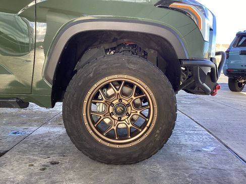 Used 2022 Toyota Tundra Limited w/ TRD Off-Road Package image 11