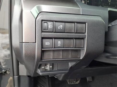 Certified 2025 Toyota Tacoma SR5 image 14