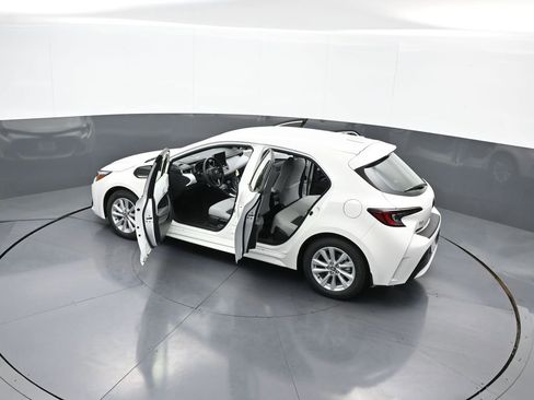 New 2025 Toyota Corolla SE image 43