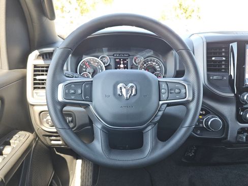 New 2026 RAM 1500 Express image 18