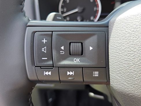 New 2026 Nissan Rogue SV FWD image 23