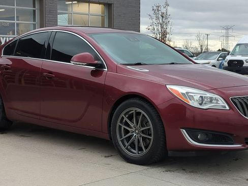 Used 2016 Buick Regal Premium w/ Driver Confidence Package #1 image 9