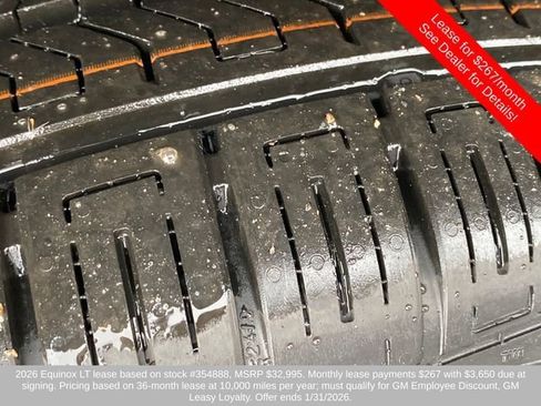 New 2026 Chevrolet Equinox LT w/ Convenience Package II image 17