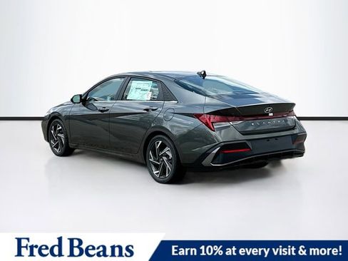 New 2024 Hyundai Elantra SEL w/ Convenience Package image 5