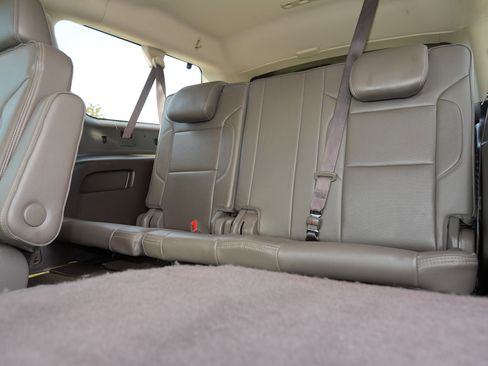 Used 2017 GMC Yukon XL Denali w/ Open Road Package image 26