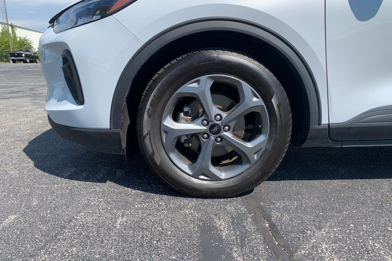 Used 2025 Ford Escape ST-Line FWD image 9